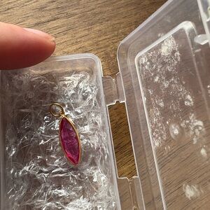 Pink tourmaline in 18k Pendant